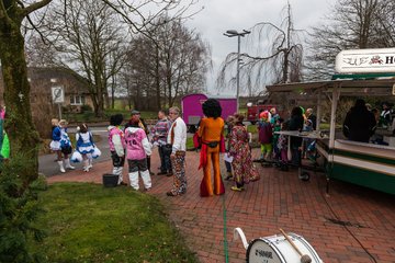 Bild 17 - Latuff 2016 Umzug